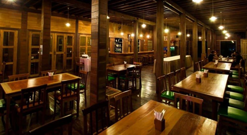 מאה סאריאנג Riverhouse-The Teak House מראה חיצוני תמונה