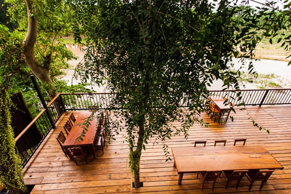 מאה סאריאנג Riverhouse-The Teak House מראה חיצוני תמונה